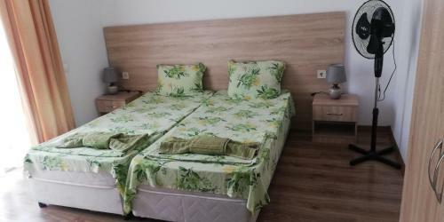 Hostal Guest House Ares