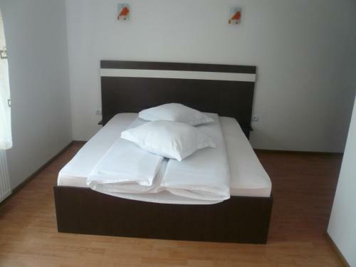 Hostal Pensiunea Q