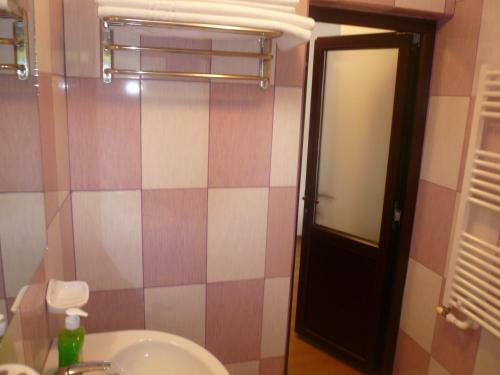 Hostal Pensiunea Q