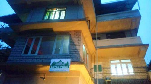 Silver Peak Homestay