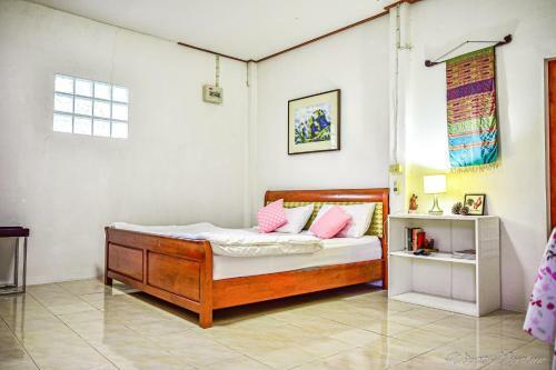 Hostal Serenity1 Homestay
