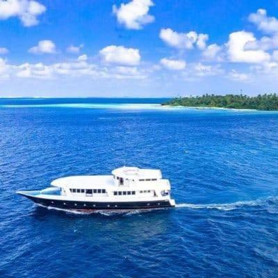 Maldives : Bateau D�couverte Des Atolls
