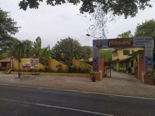 Hotel Nivaant Resort