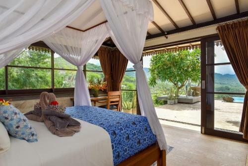 Sumberkima Hill Villa Macan