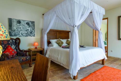 Sumberkima Hill Villa Macan