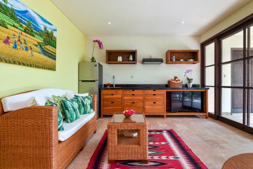 Sumberkima Hill Villa Macan