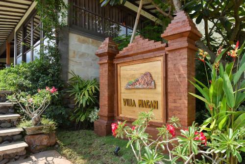 Sumberkima Hill Villa Macan