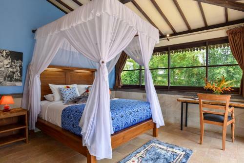 Sumberkima Hill Villa Macan