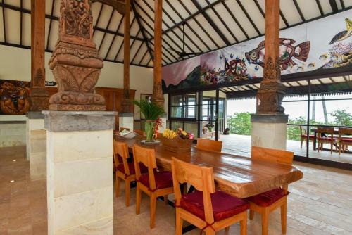 Sumberkima Hill Villa Macan