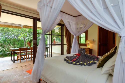 Sumberkima Hill Villa Macan