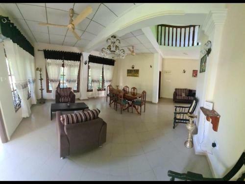 Hostal Room In Bb - The Green Villa Tea Plantations