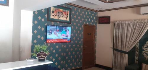 Haddi's International Hotel