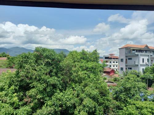 Hostal Vang Vieng Gueens House