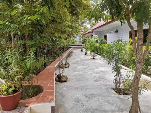 Hostal Takeo Villa