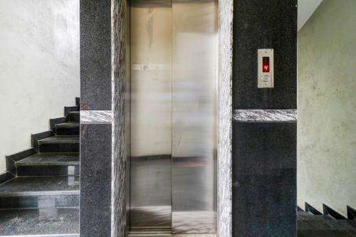 Hotel Oyo Flagship 92248 Sai International
