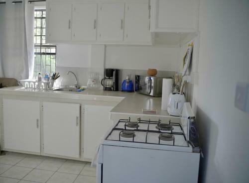 Hostal Kaej's Guest House