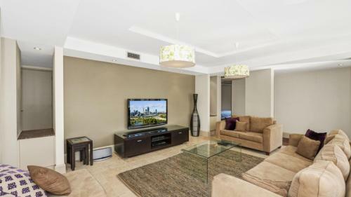 Edge Luxury Apartment - Close To Beach