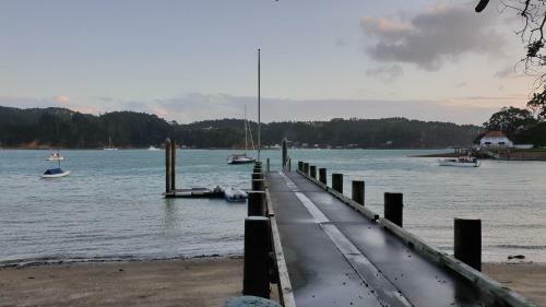 The Sassy Bach - Kawau Island