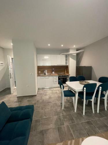 Apartamento Ad Maiora