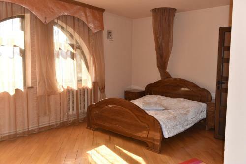 Hotel Ijevanatun