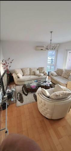Cazin Apartman A-31 7. Sprat