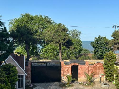 Hostal Riva Seaside House