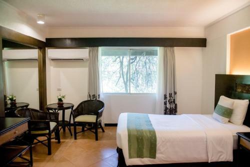 Montebello Villa Hotel