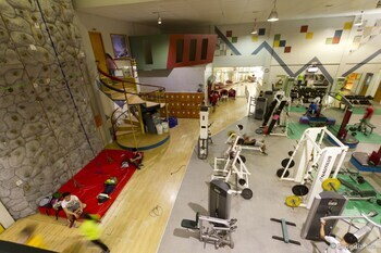 Holiday Spa Hotel