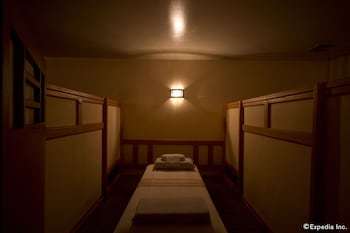 Holiday Spa Hotel