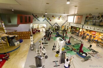 Holiday Spa Hotel