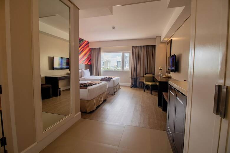 Harolds Hotel