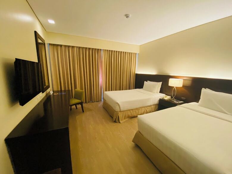 Harolds Hotel