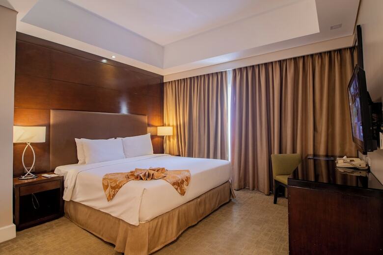 Harolds Hotel