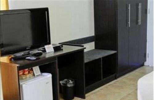 Hotel Premiere Citi Suites