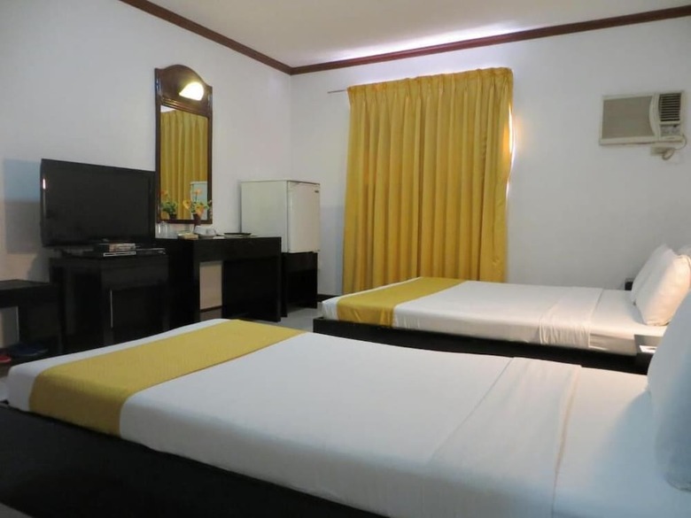 Hotel Paragon Suites