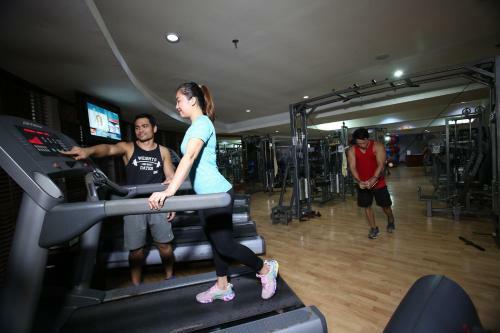 Crown Regency Hotel & Towers