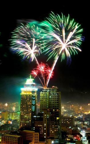 Crown Regency Hotel & Towers