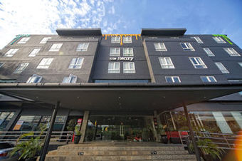 The Henry Hotel