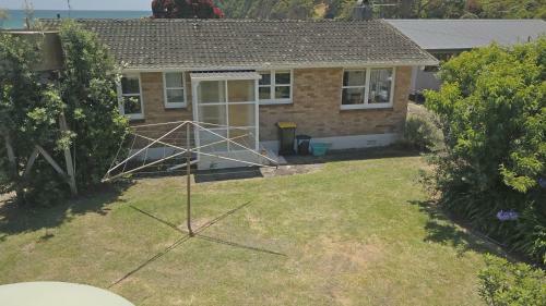 Wai Whare - Beachfront Kuaotunu