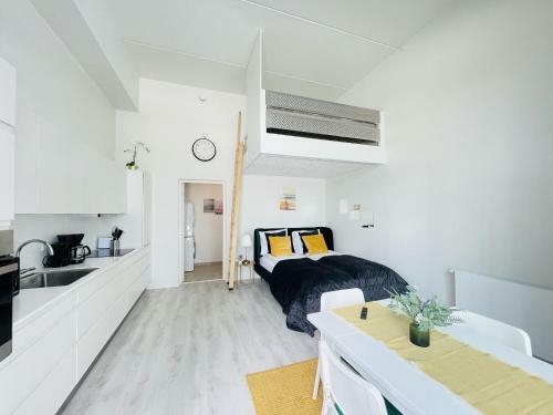 Apartamento Aday - Harbor Groundfloor Own Entrance - Studio