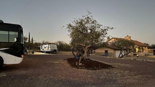 3 Bedroom House And 2 Rvs