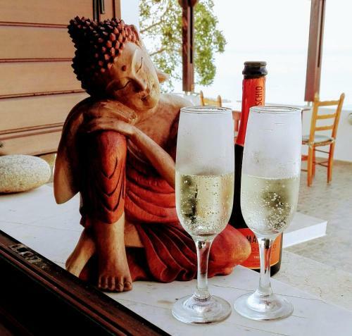 Shambala Beach House-where Mountains Meet The Sea