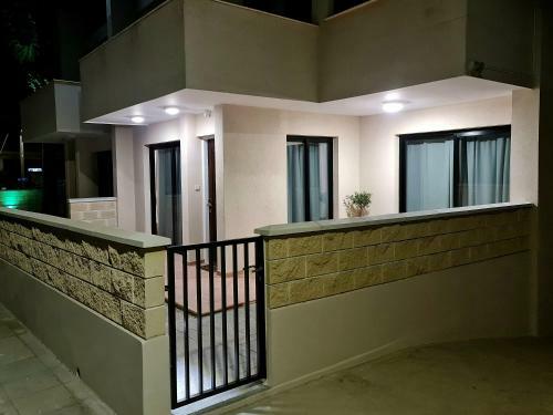Pylaapts - Apartments Near The Beach