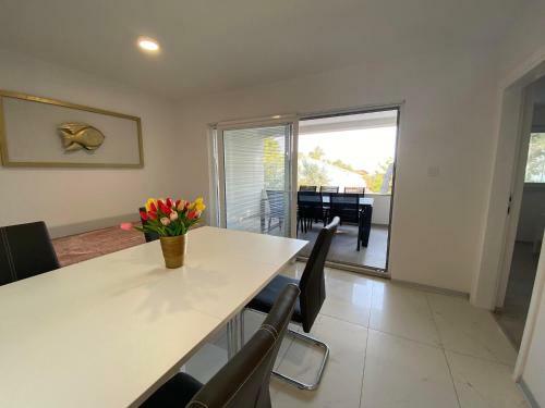 Dorothy Apartman Vir