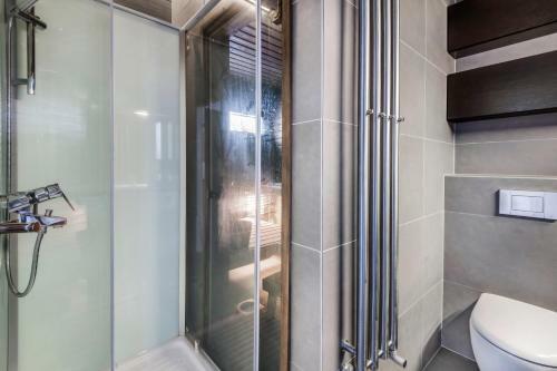 Apartamento Wehost Top Floor Transformable 2br 8min To Centrum