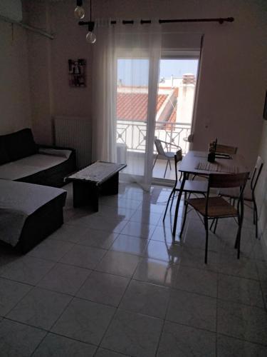 Papi's Apartment 1 (1 Bedroom)