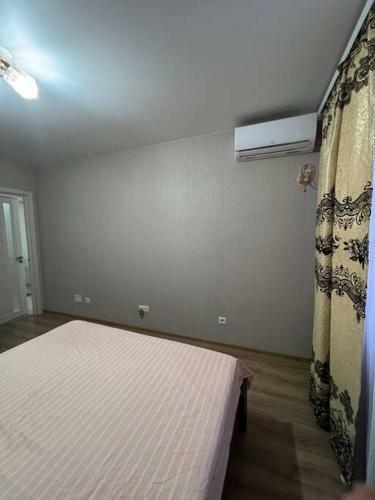 Lovely Two Bedroom Apartment With Patio