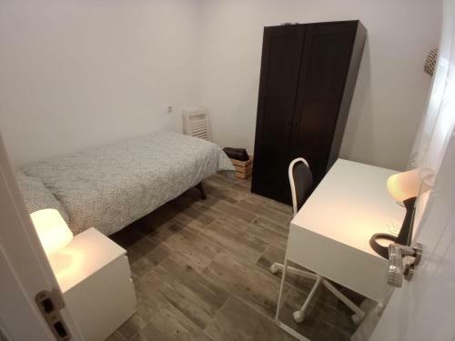 Apartamento A 4 Minutos Playa Zapillo Almer�a