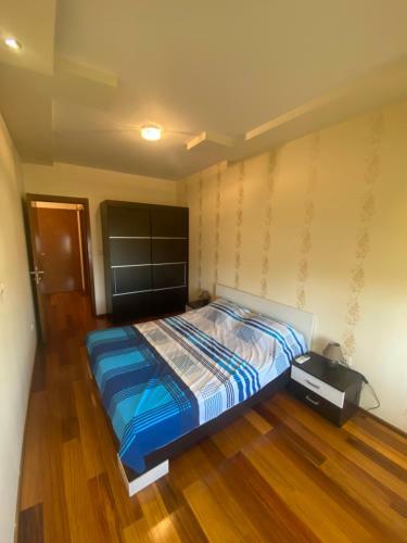 Apartment Center