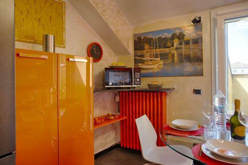 Apartamento Nel Cuore Di Angera